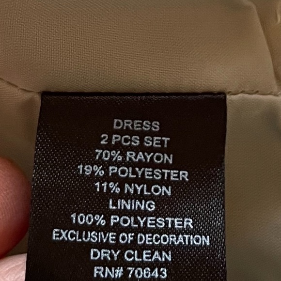 Jessica Howard 2 piece set with pearl detail - Picture 10 of 11